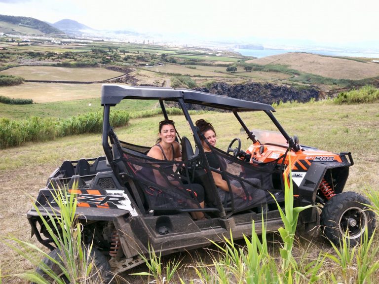 Buggy – Off-road Excursion - Coast to Coast - Half Day - On this Coast to Coast tour you will pass by farms with many happy...
